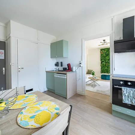 Le Julie -spacieux - 5 Pers' - 3 Beds - Gare 500m