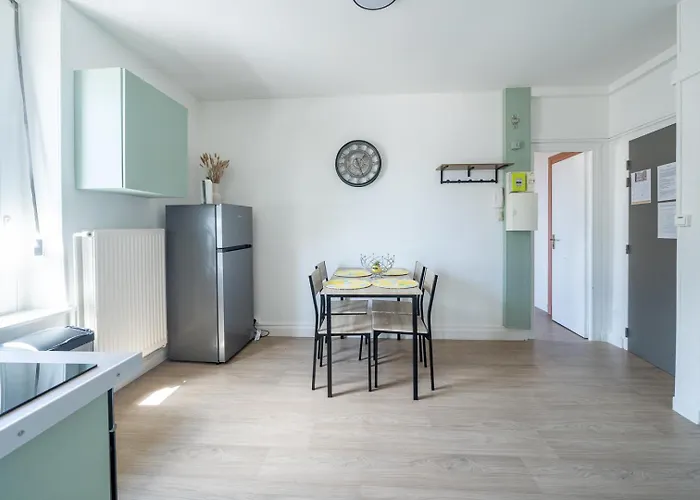 Le Julie -spacieux - 5 Pers' - 3 Beds - Gare 500m * Homecourt